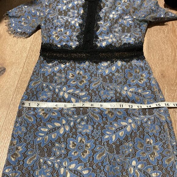 Few Moda Steel gray lace dress with black lace accents-Fits a small - Picture 8 of 12